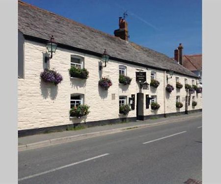 The Farmers Arms Saint Merryn Zewnętrze zdjęcie